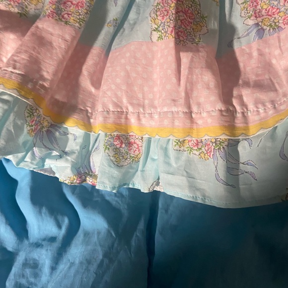 Laura Ashley 24 months adorable Spring, Summer 2pc outfit. - Picture 2 of 9